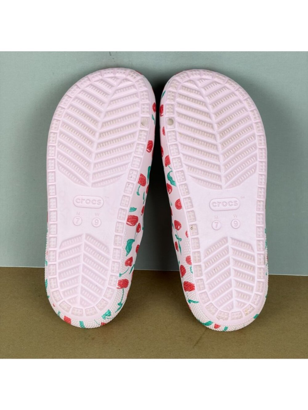 Crocs Pink Cherry Pattern Slide Sandals Womens 9 Pink Red Green Slip On - Picture 6 of 10